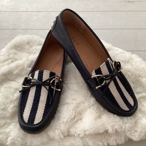 NWB RALPH LAUREN NAVY LOAFERS size 8B